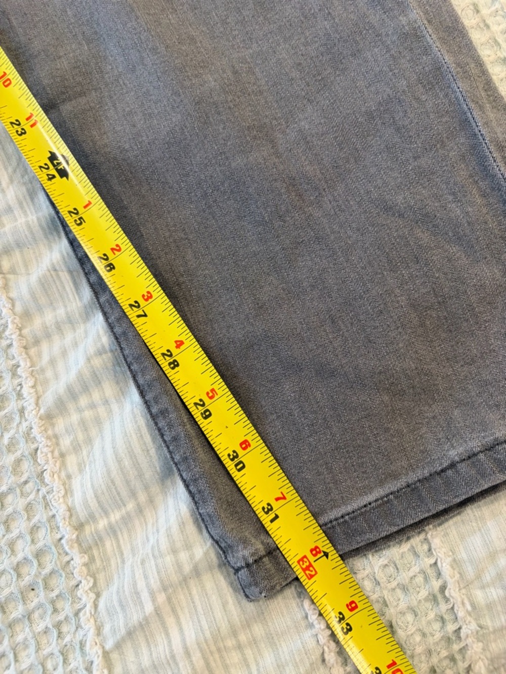 TravisMathew Legacy Featherweight Jeans Gray Stretch Golf Pants Men’s 38x32 - Picture 3 of 8